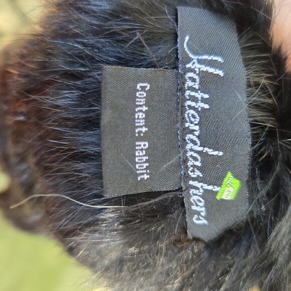 Black Rabbit Winter Scarf - Picture 2 of 2